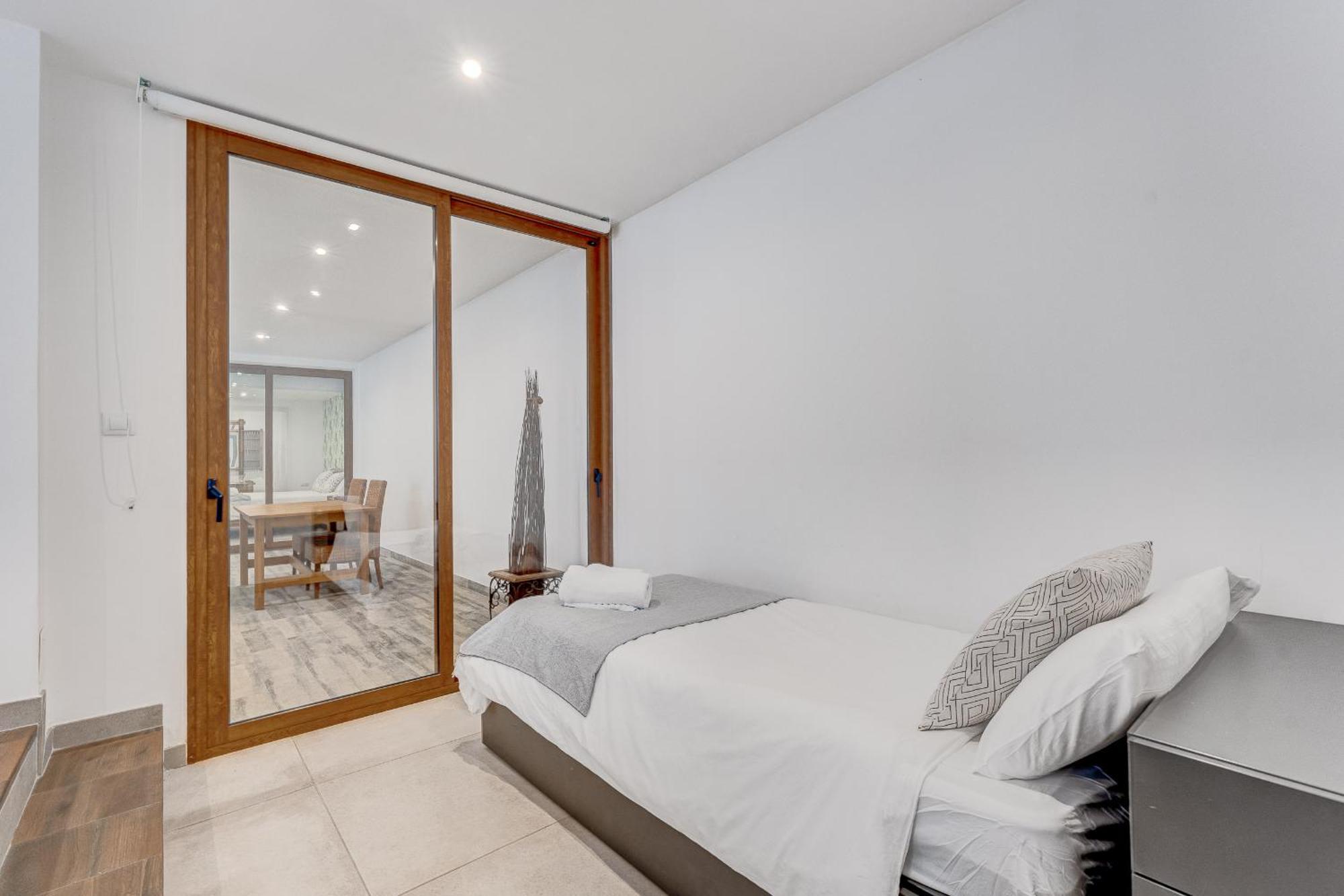 Fabulous Contemporary 5 Bedroom Villa With Private Heated Pool, Sleeps Max 13 Callao Salvaje Zewnętrze zdjęcie