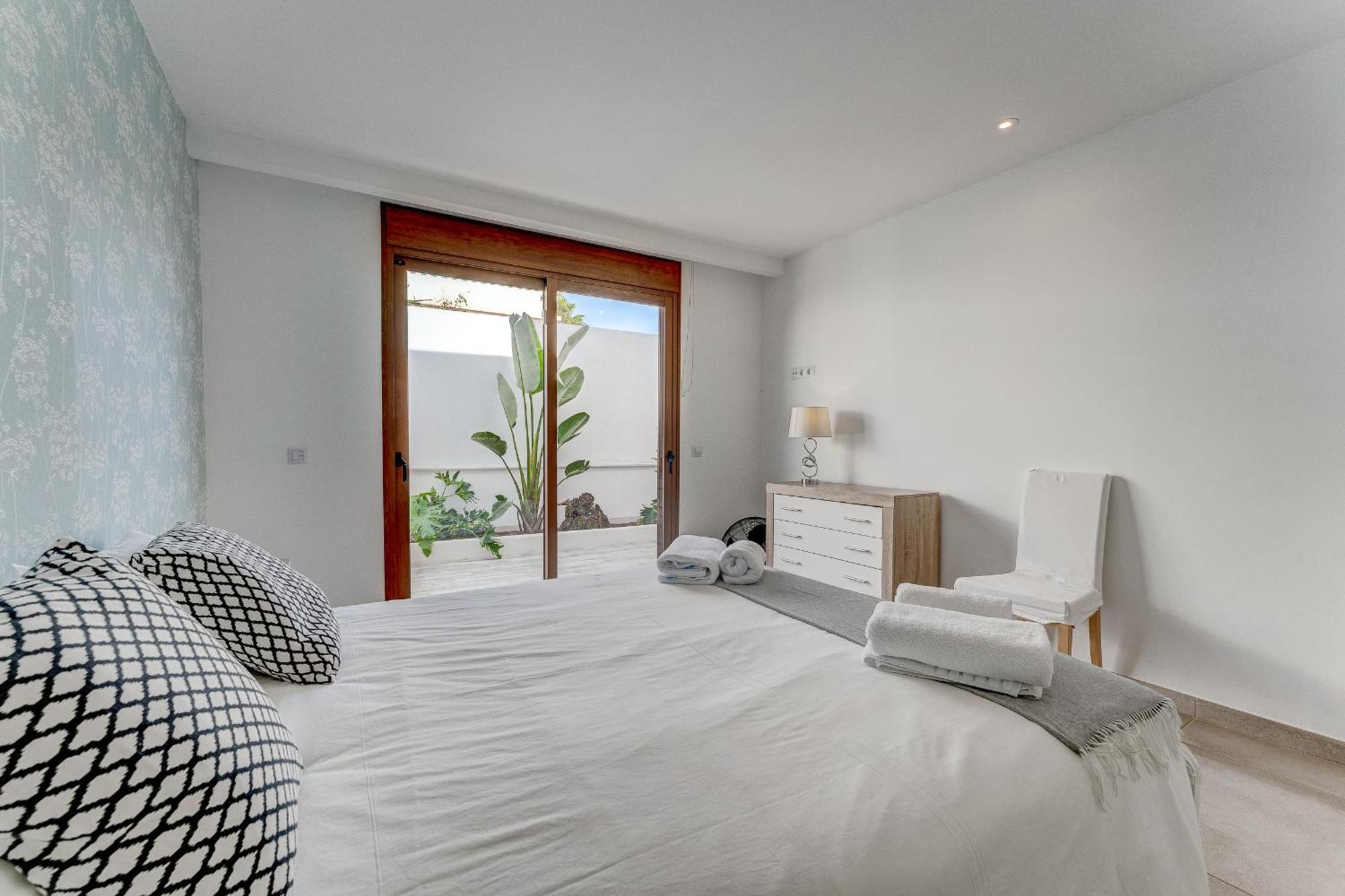 Fabulous Contemporary 5 Bedroom Villa With Private Heated Pool, Sleeps Max 13 Callao Salvaje Zewnętrze zdjęcie
