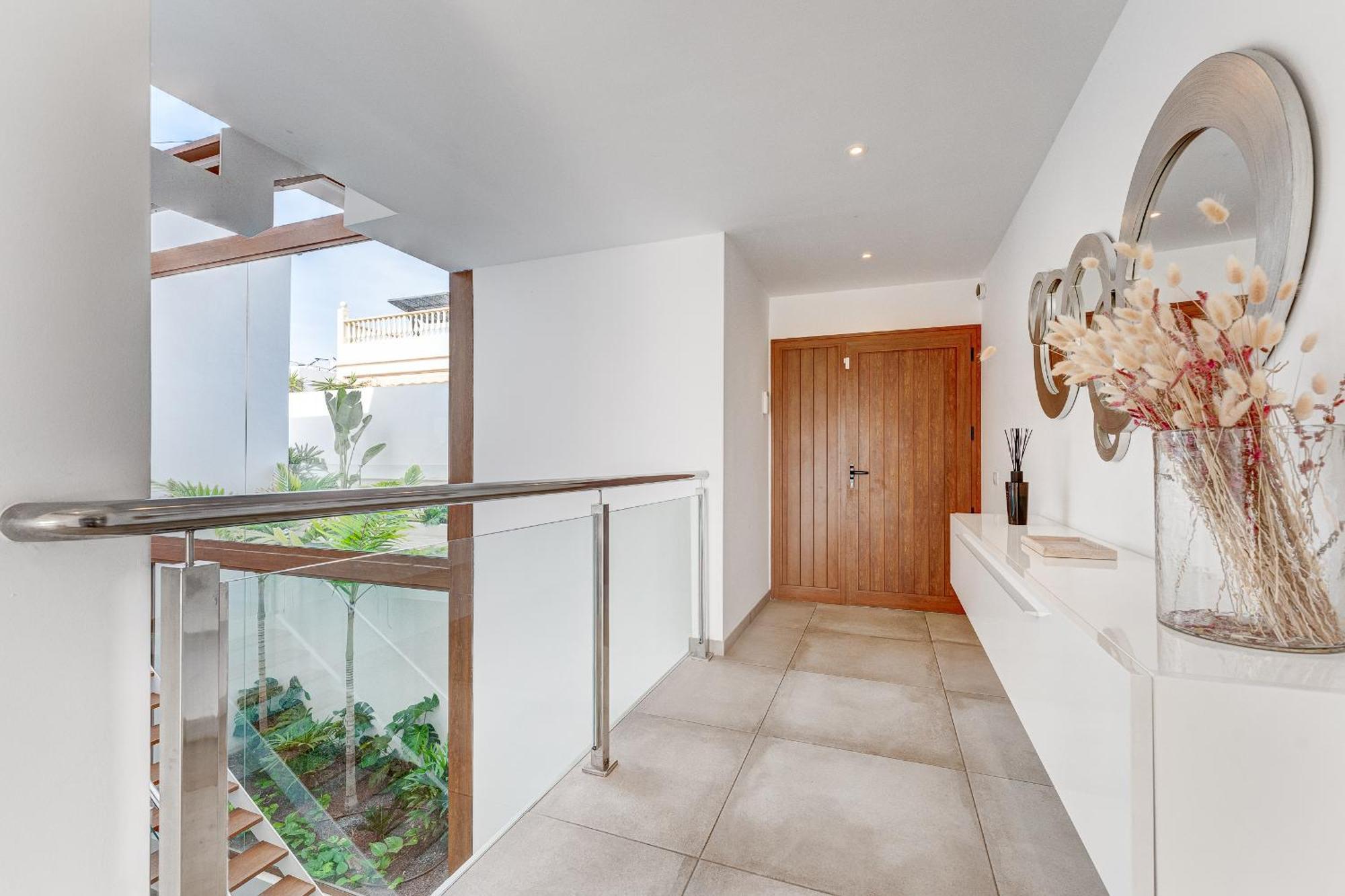 Fabulous Contemporary 5 Bedroom Villa With Private Heated Pool, Sleeps Max 13 Callao Salvaje Zewnętrze zdjęcie